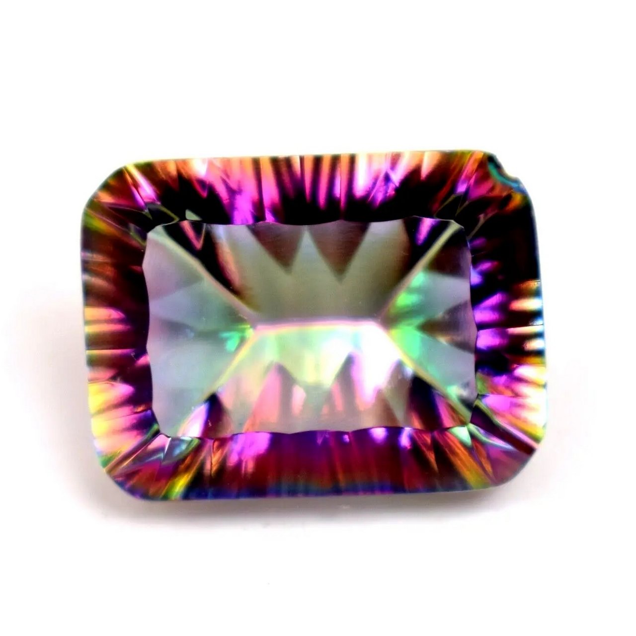 Натуральный мультицветный ограненный топаз Натуральный мультицветный ограненный топаз, фото