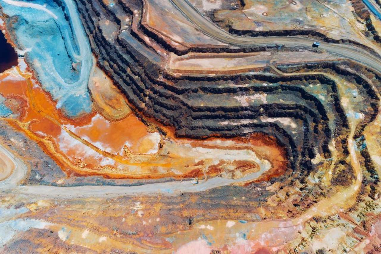 Медно-порфировое месторождение Медно-порфировое месторождение, фото