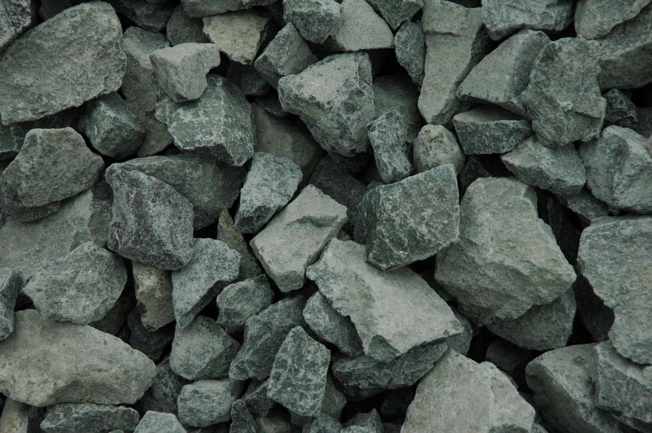 Щебень крупной фракции из порфирита Щебень крупной фракции из порфирита, фото